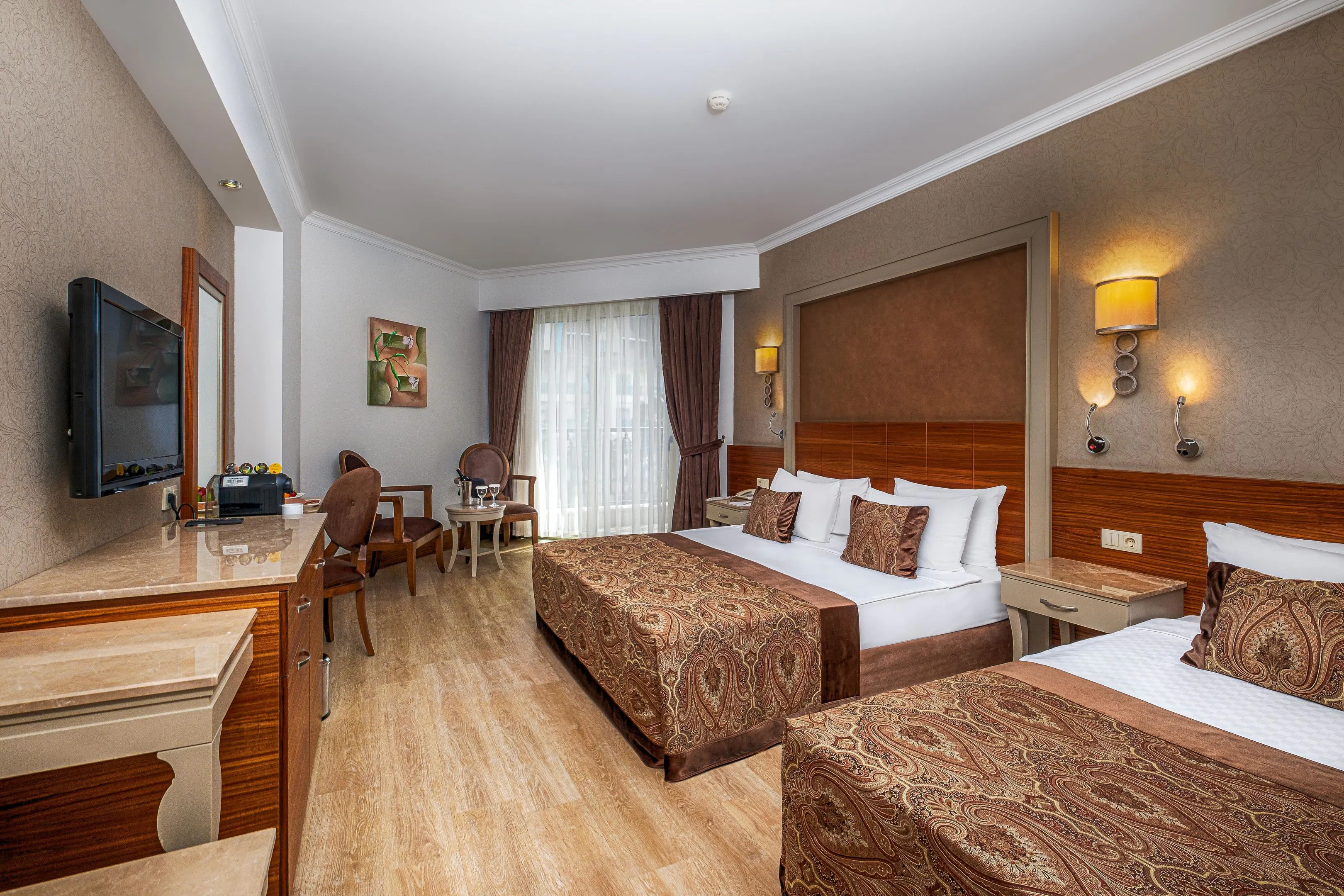 Well Palace Side - rooms