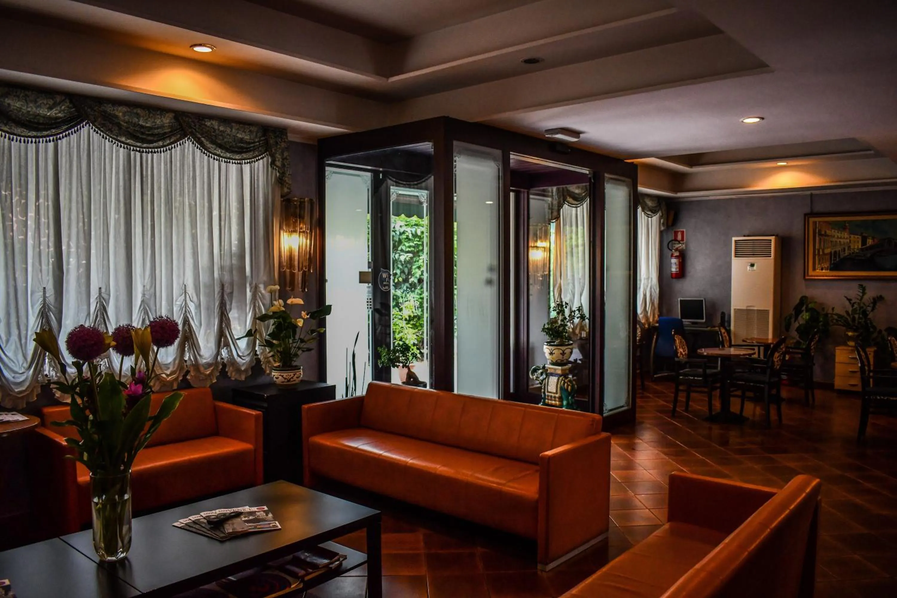 Hotel Vienna - facilities