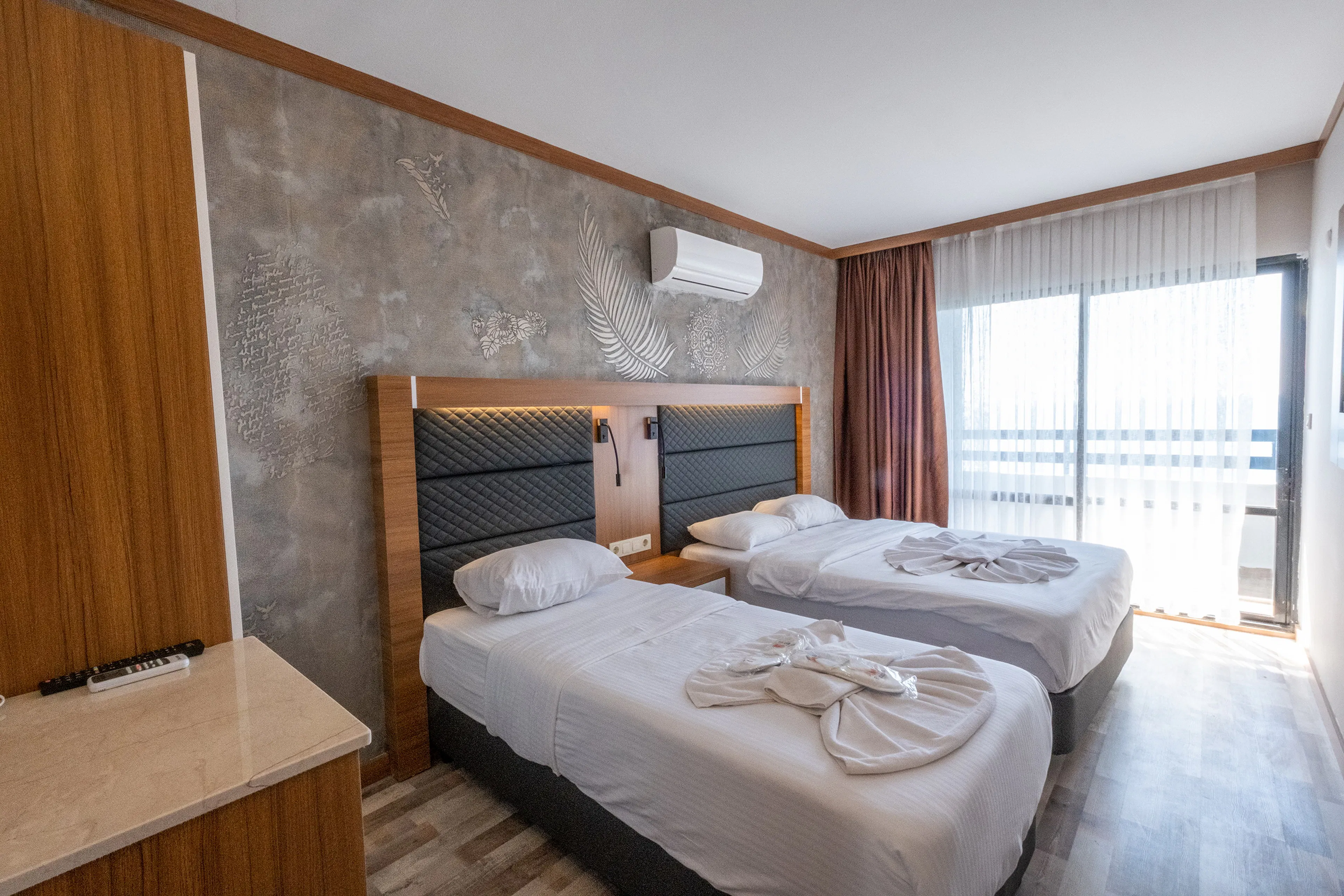 Sunday Beach Hotel - rooms