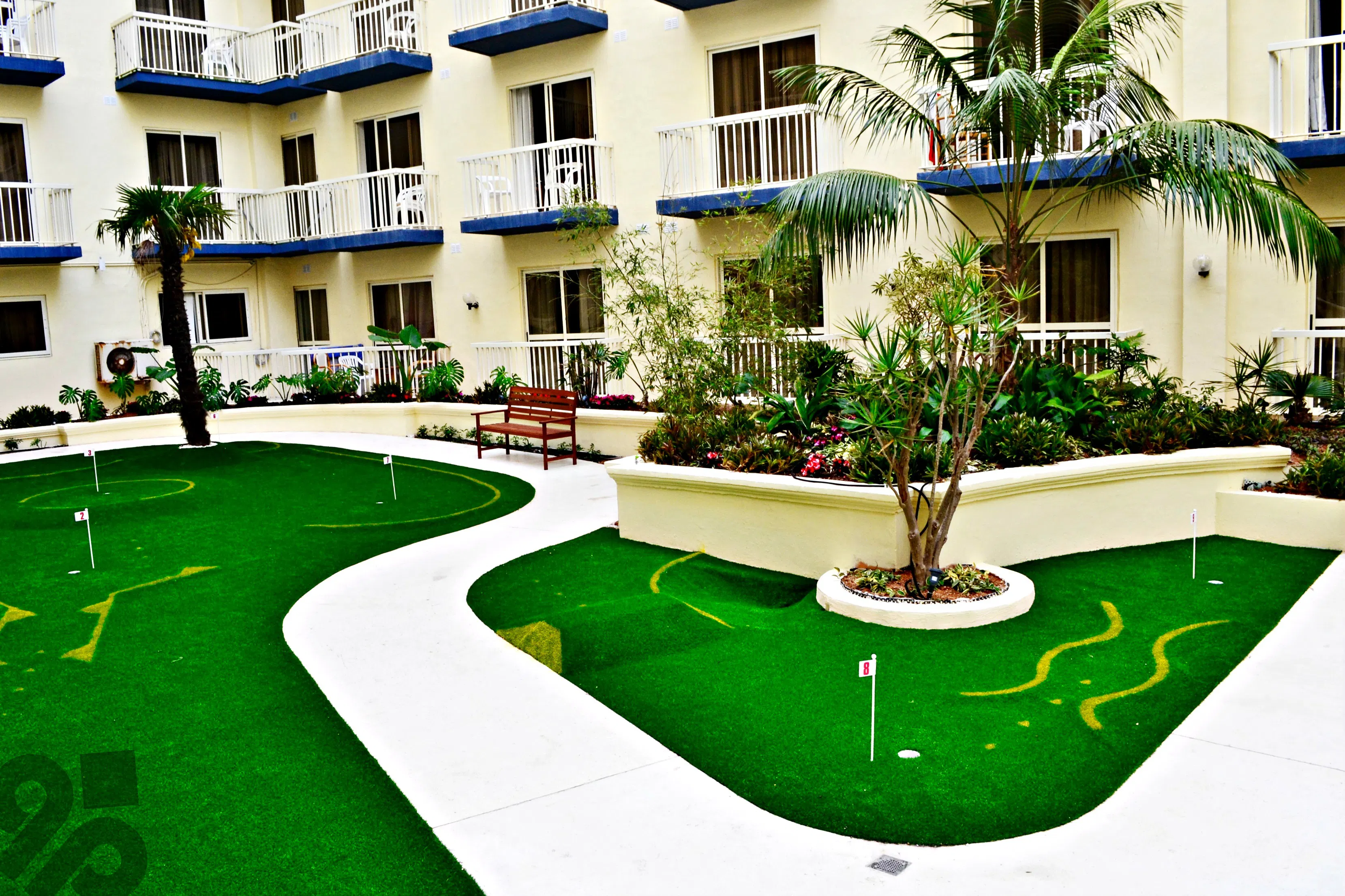 Qawra Palace Resort & SPA - exterior