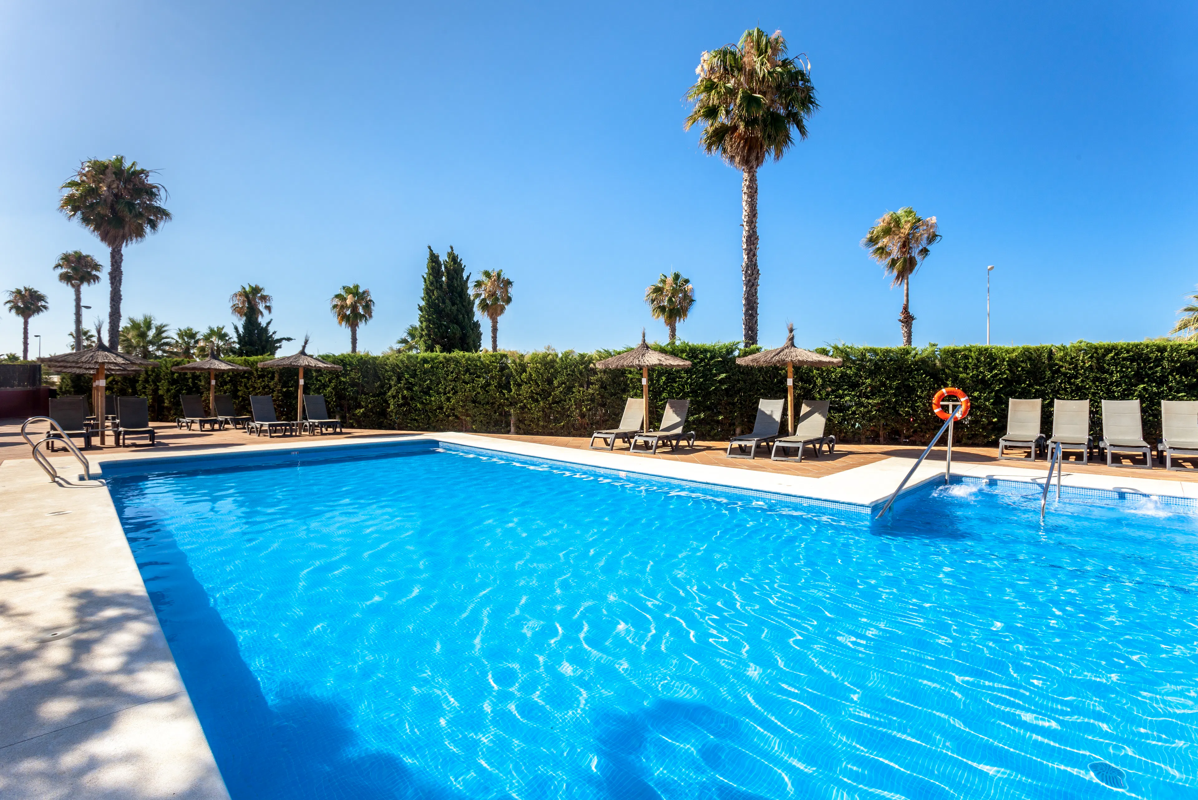 SMY Isla Cristina - pool