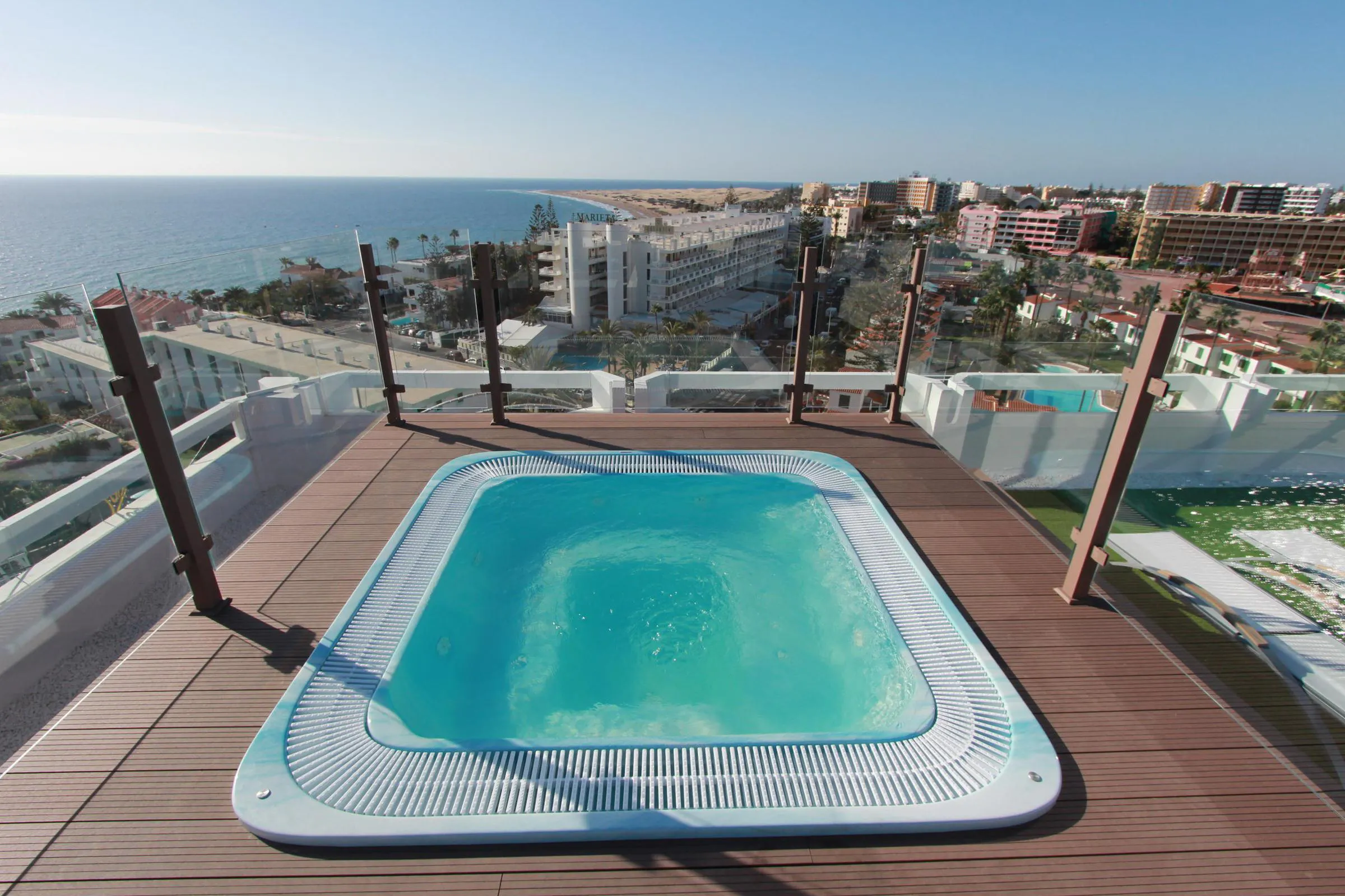 Hotel Caserio - pool