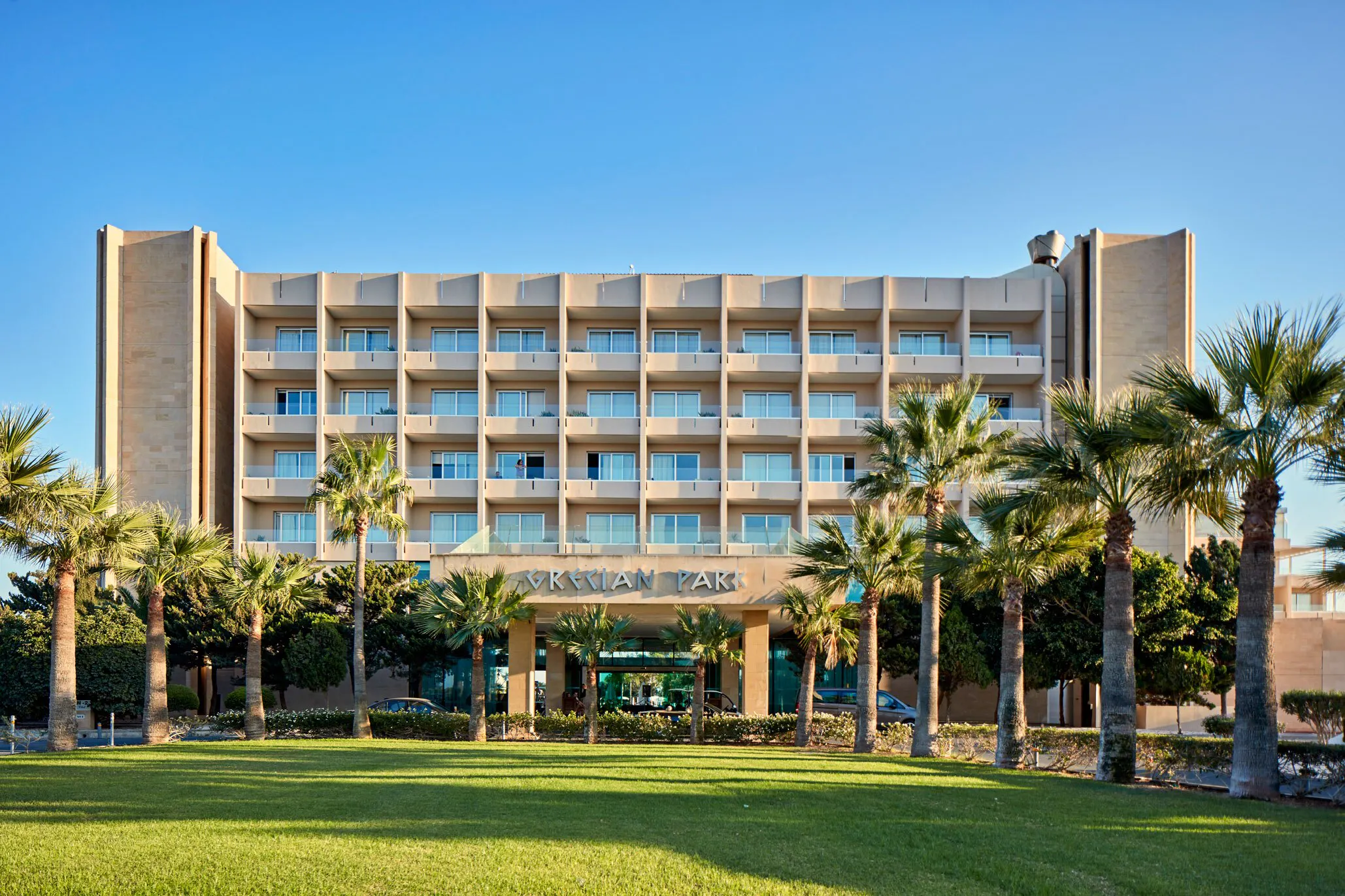 Grecian Park Hotel - exterior