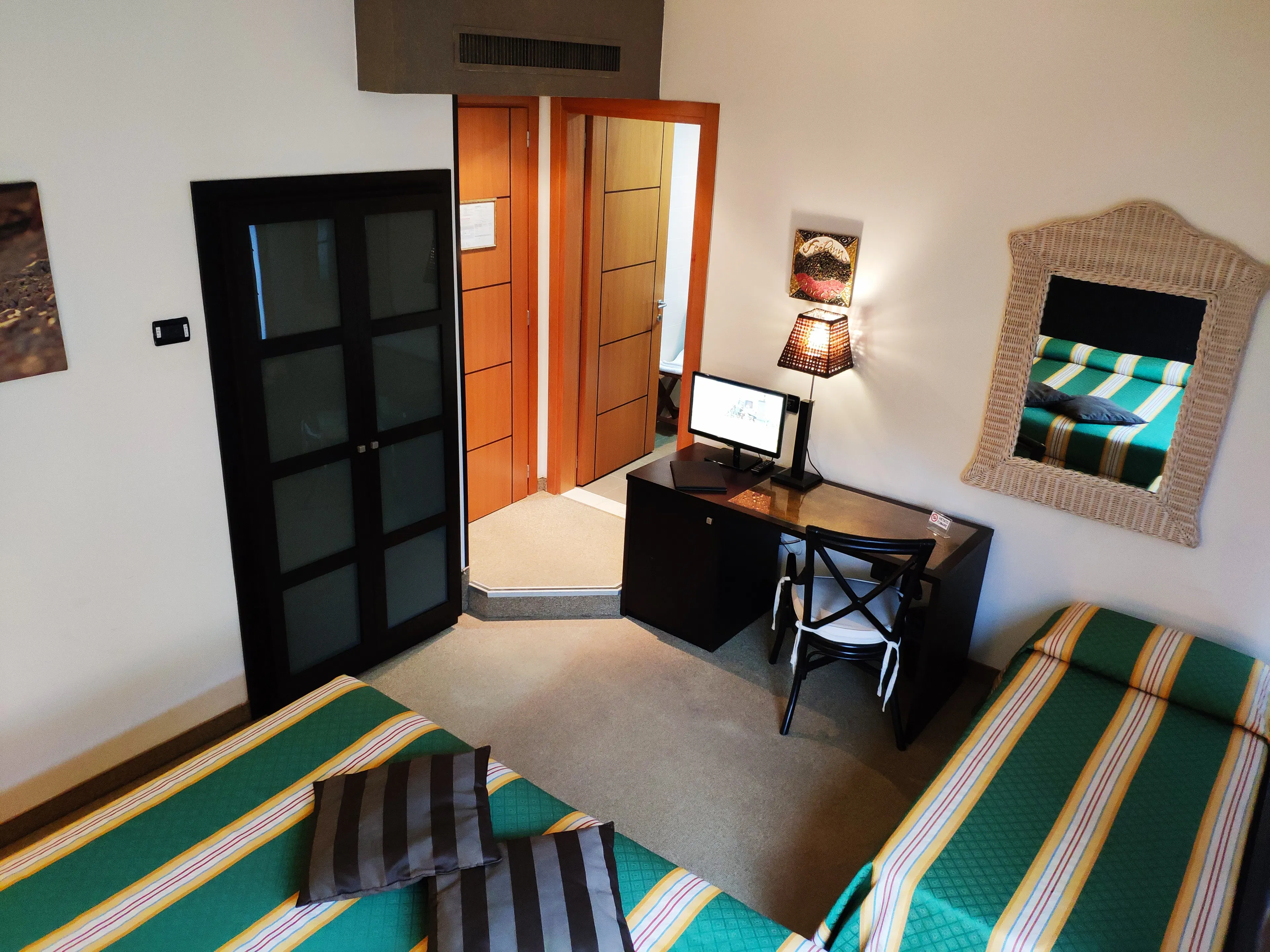 Hotel Feel Inn - rooms
