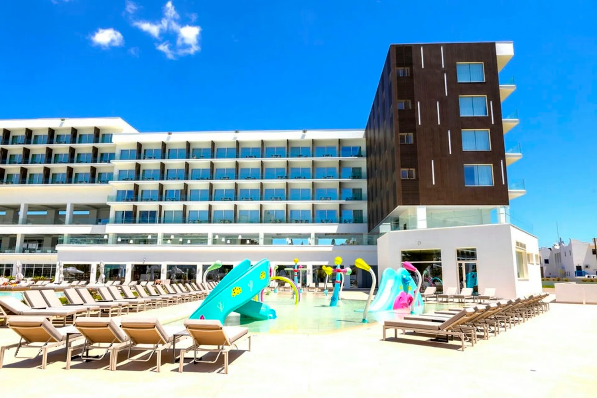Chrysomare Beach Hotel and Resort - pool