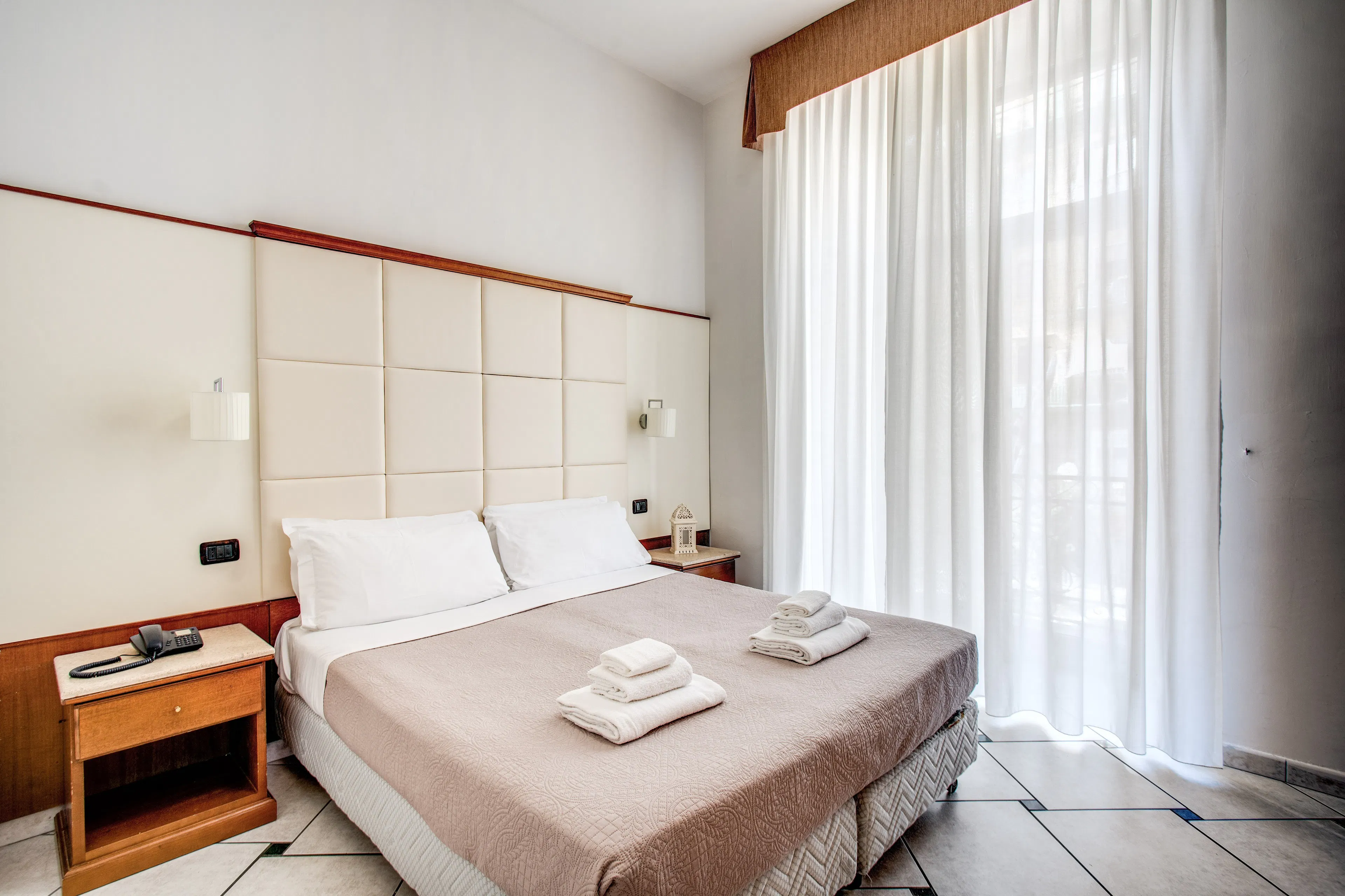 Hotel Garibaldi - rooms
