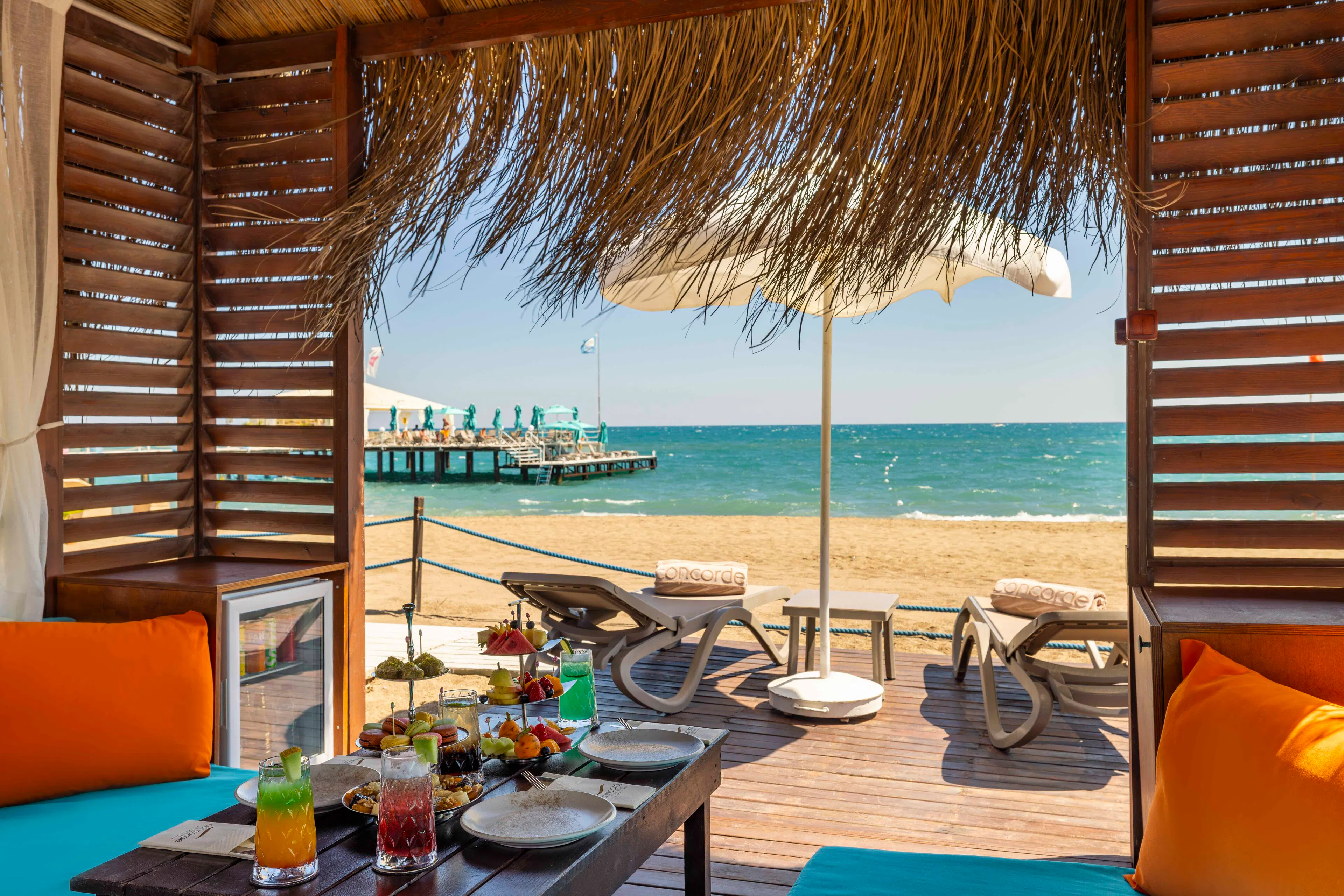 Concorde de Luxe Resort - beach