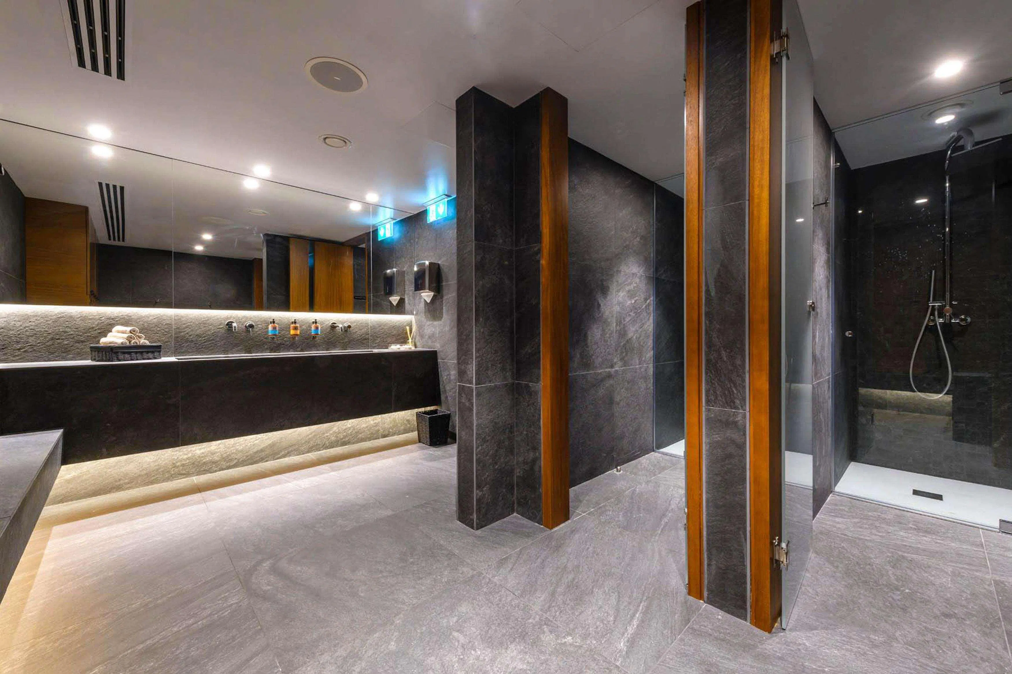 Ajax Hotel - facilities