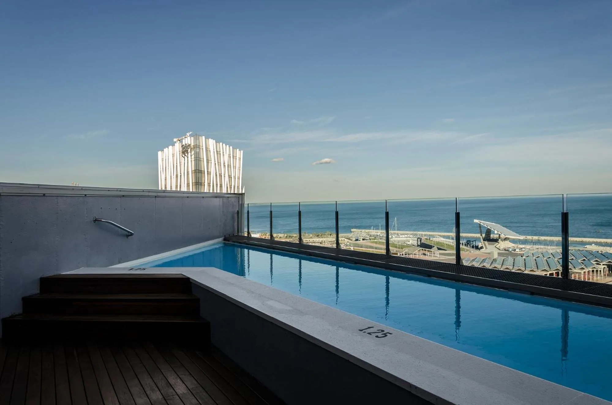 Barcelona Princess - pool