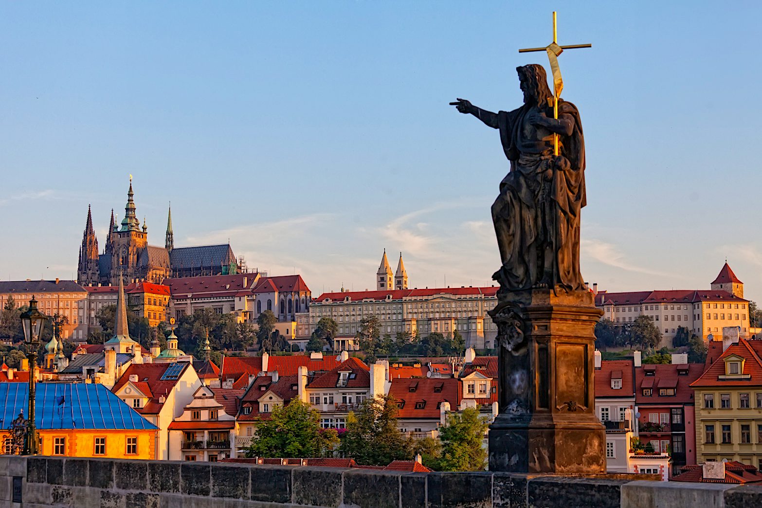 Rejser til Prag - Bestil en weekendtur, storbyferie eller miniferie til ...