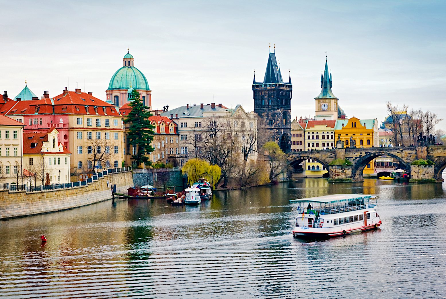 Resor till Prag – boka en weekend med flyg och hotell | TUI.se