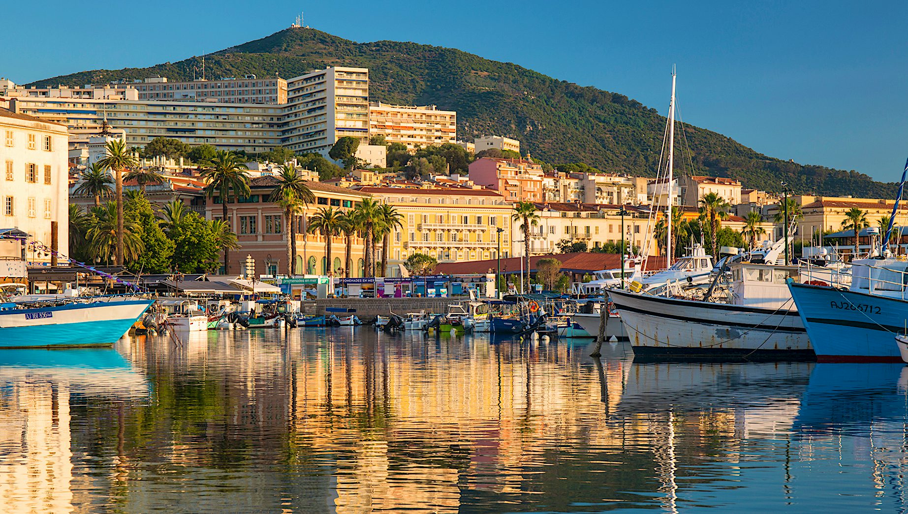 Reiser til Ajaccio | Bestill ferien i dag! | TUI.no